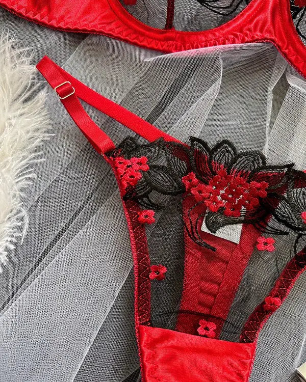 Floral Embroidery Mesh Patch Lingerie Set