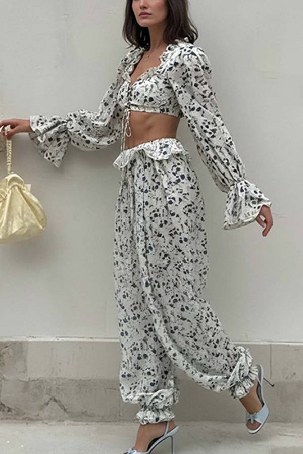 Floral Lace‑Up Crop Top & Jogger Pants Two‑Piece Set