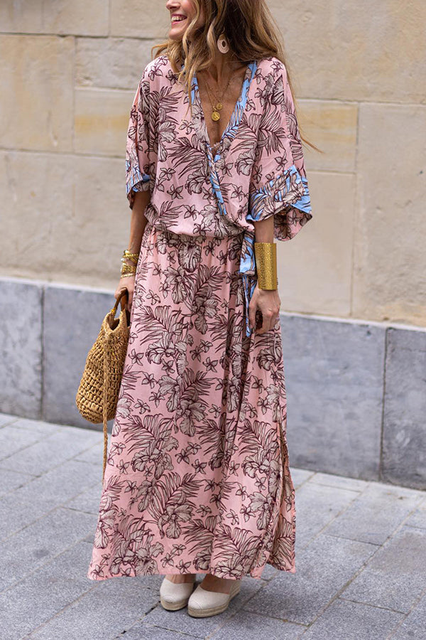 Kimono sleeve v-ling dress