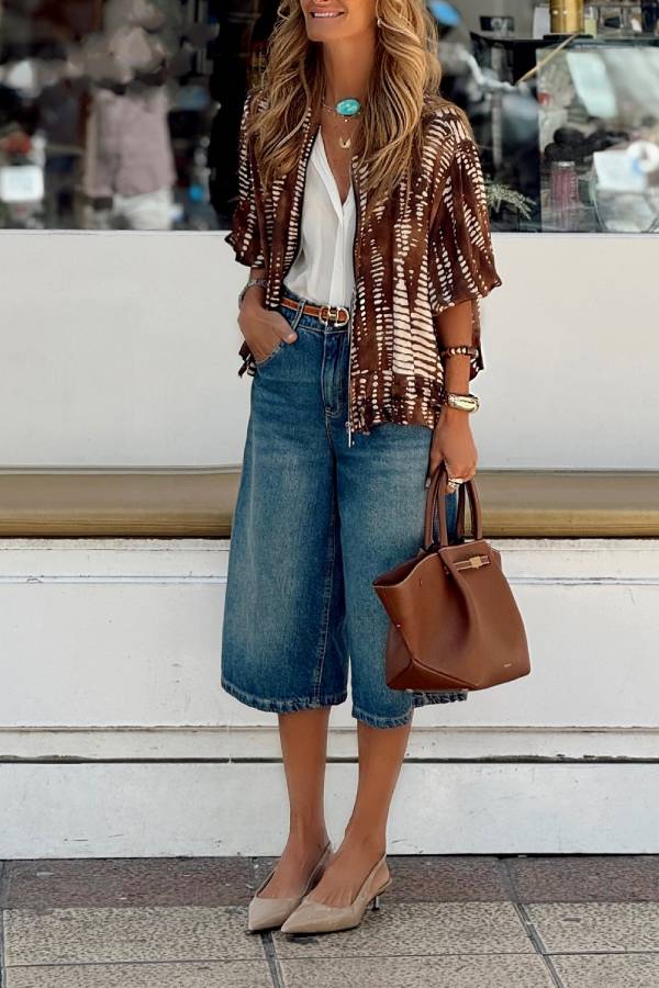 Brown and white tie-dyed batwing sleeve loose short coat