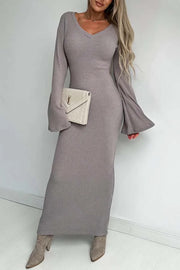 Ahion Knitted V Neck Long Sleeved Maxi Dress