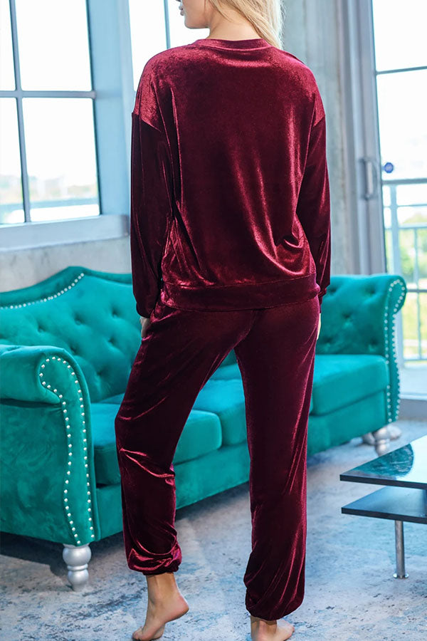 Red Solid Velvet Round Neck Top & Drawstring Pants Longe Set