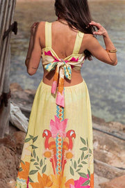Women's waist-baring long skirt with tie