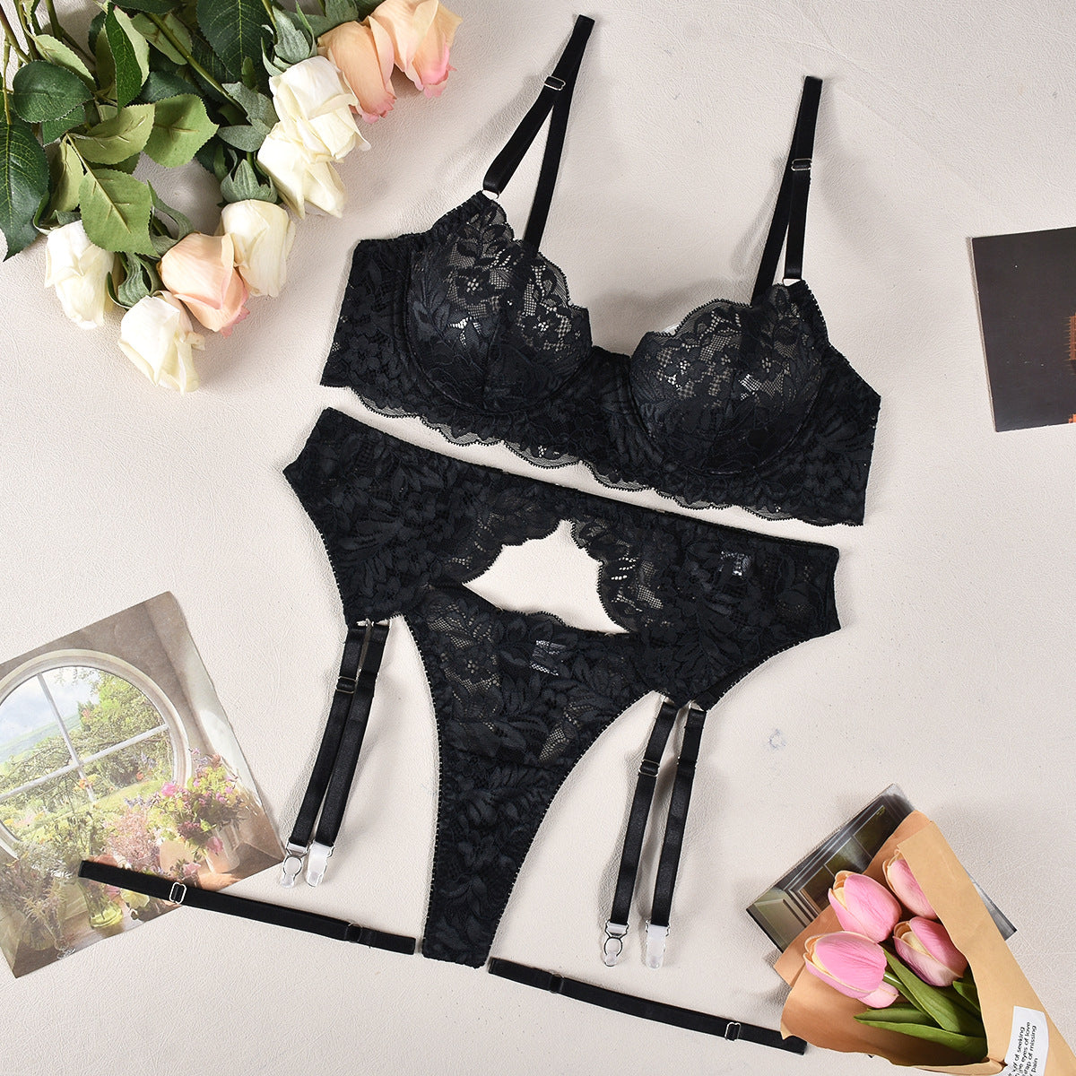 Sexy underwire bra, lace sexy lingerie 4-piece set