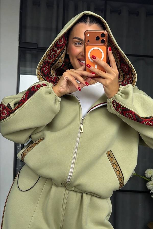 Ethnic-style Print Patchwork Zip Long Sleeve Hoodie and Elastic Waist Pocket Jogger Set