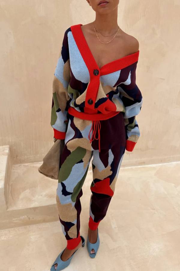 Abstract Geometric Pattern Knitted Jacket
