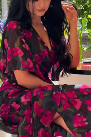 Retro V-neck trumpet sleeve printed dress