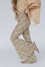 Retro floral flared pants