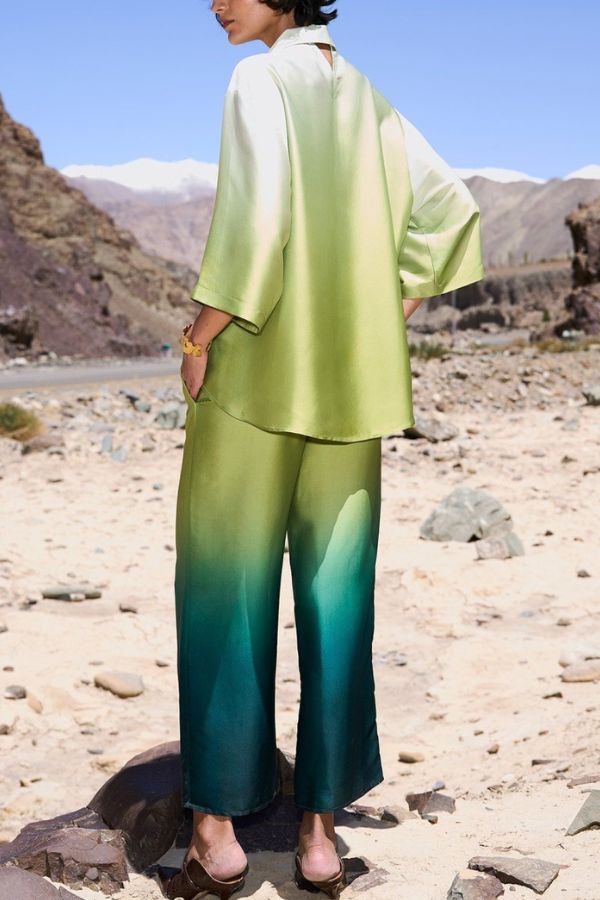 Alenah Satin Gradient Print V-Neck Loose Shirt and Casual Pocket Wide Leg Pants Set