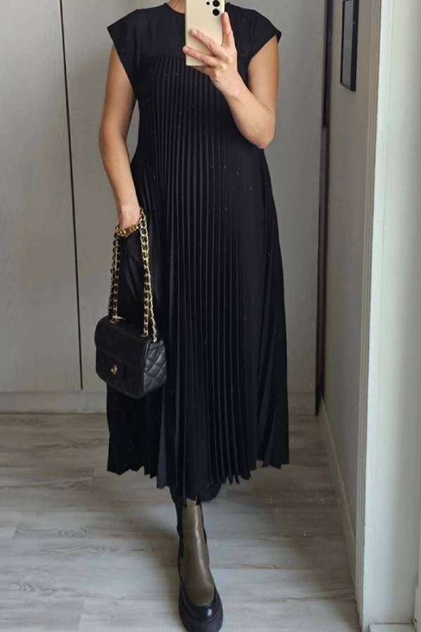 Women Pleated Simple Solid Color Dress