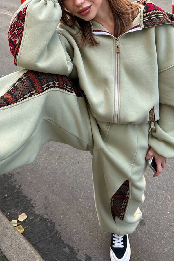 Ethnic-style Print Patchwork Zip Long Sleeve Hoodie and Elastic Waist Pocket Jogger Set