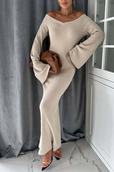 Ahion Knitted V Neck Long Sleeved Maxi Dress