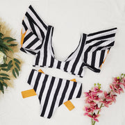 Leaf edge strapped bikini