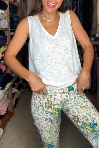 White V-neck Sleeveless Top