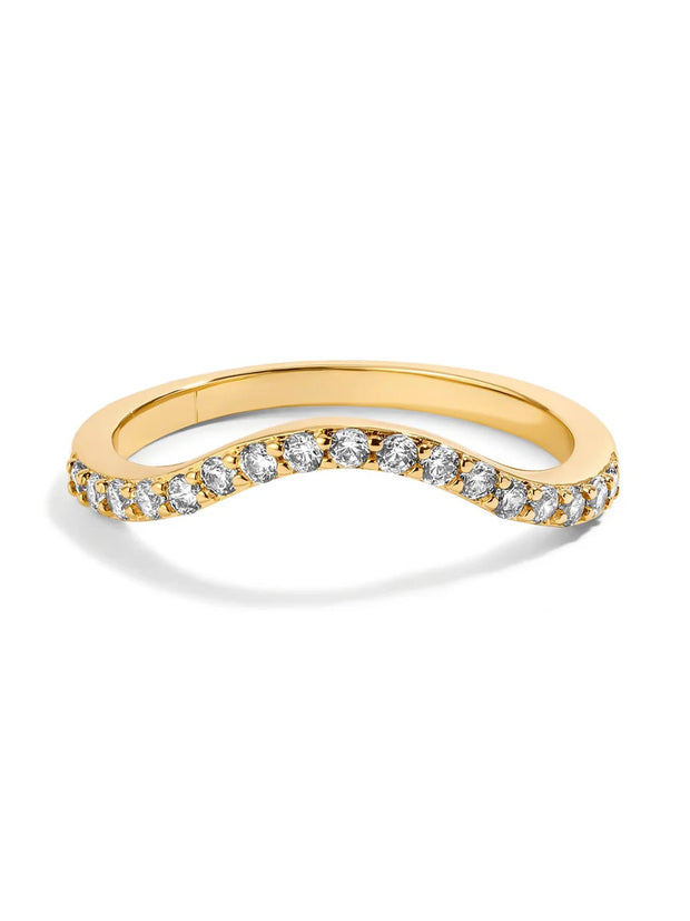 Sleek Wave Line Diamond-Inlaid Ring