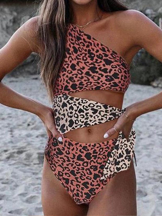 Casual Leapard Print Cut Design One-Piece Swimwear