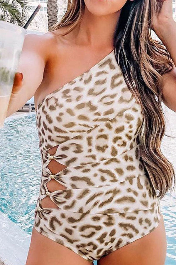 Hollow-out Leopard One Shoulder One-piece Swimsuit